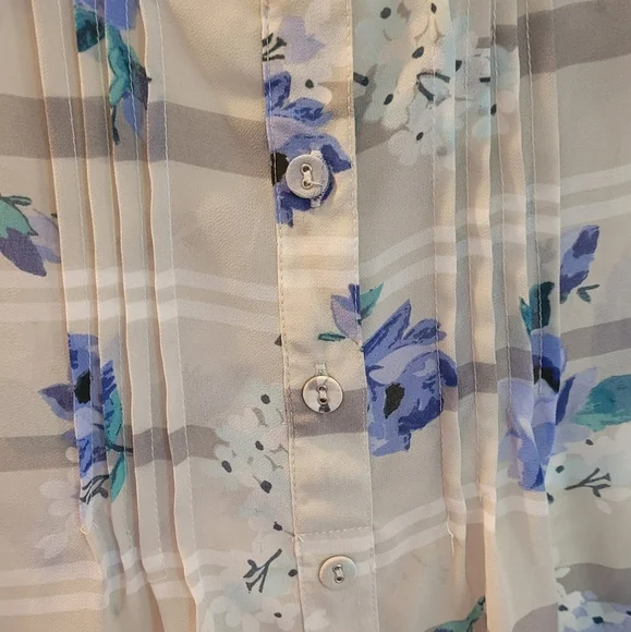 Torrid 1 Floral Print Women's Top - Blue and White - Picture 5 of 9